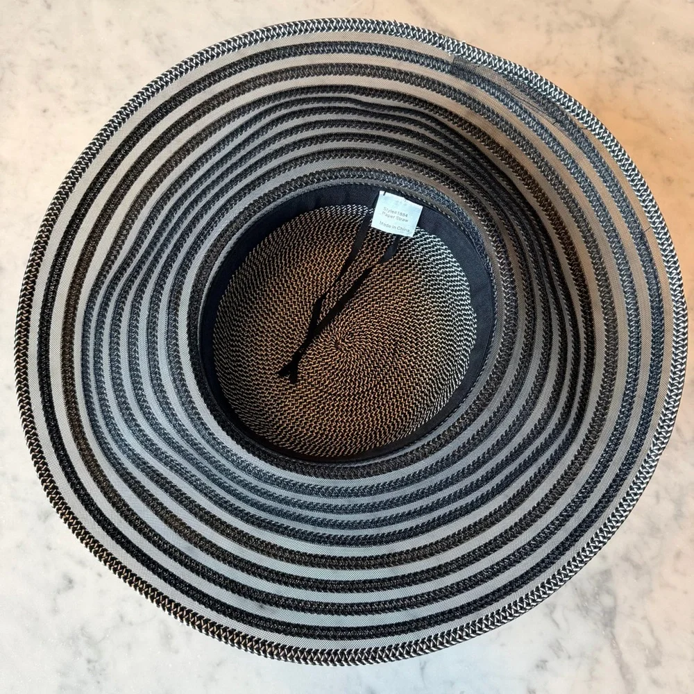 N/A packable black
